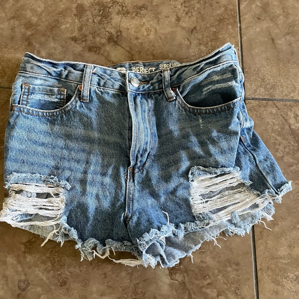 Ripped jeans shorts